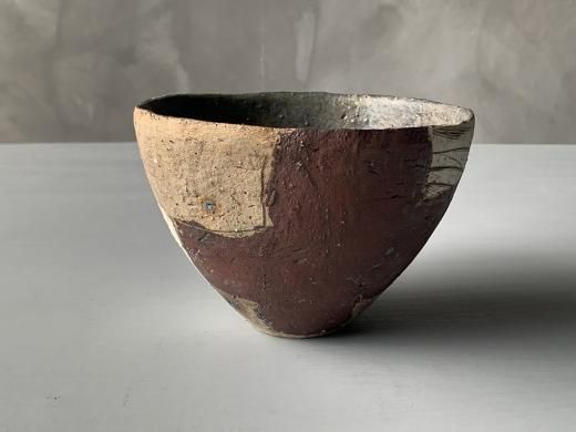 鷹尾葉子作 白化粧花器 TY−26 | Gallery hanakura