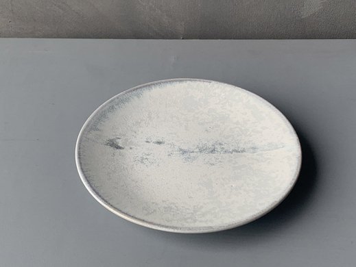 チタン釉の5寸皿（φ15cm）/村井大介