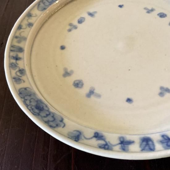 鈴木まどか 安南染付五寸リム皿 - うつわ青文字