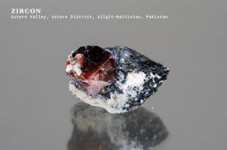 ジルコン　結晶　パキスタン産｜ZIRCON｜Astore Valley, Astore District, Gilgit-Baltistan, Pakistan｜ 風信子石｜