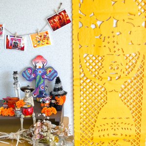 【メキシコ製】パペルピカド 切り絵 ガーランド 飾り　フルーツかごの女性XL（紙タイプ）