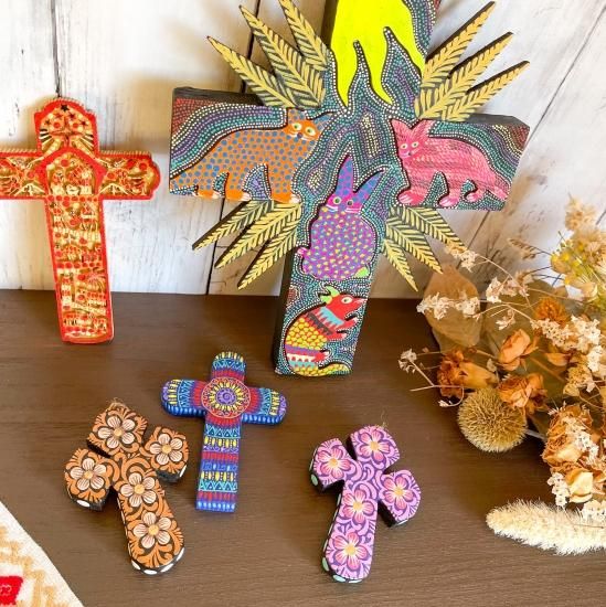 十字架　クロス　メキシコ　木彫り メキシコ産】アレブリヘクロスオーナメント（紫） 十字架 クルス