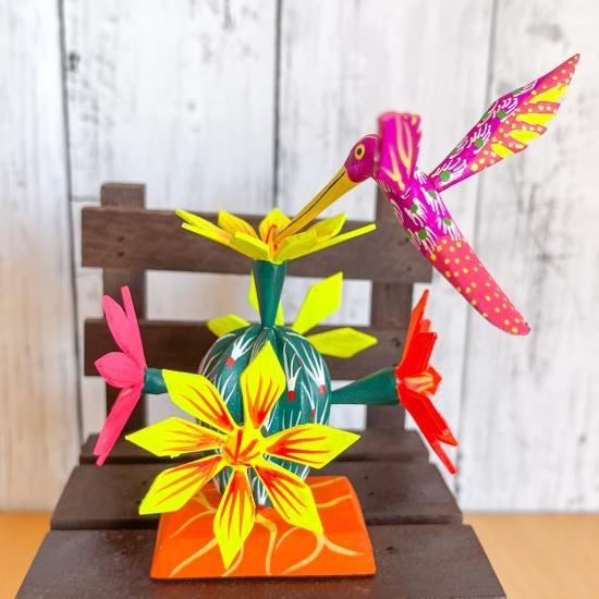 アレブリヘ　メキシコ　ウッドカービング　 『花祭りのウサギ』 アレブリヘ メキシコ ウッドカービング 『花祭りのウサギ』 アレブリヘ