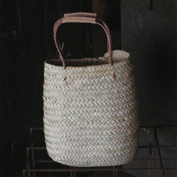 ں٤warang wayan / yasmina basket SS