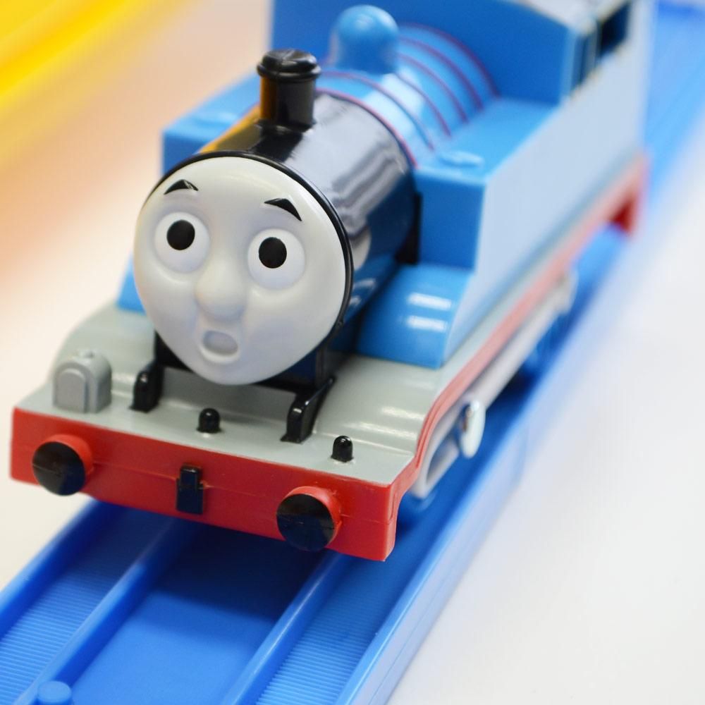 プラレール にげろ トーマス ボルダーのゴロゴロ山セット To トーマスグッズのオフィシャルストア きかんしゃトーマス公式オンラインストア