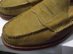 OLD PORT MOCCASIN』（オールド ポート モカシン）スウェードペニー 