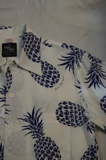 Kona Bay Hawaii』(コナベイハワイ ) アロハシャツ(パイナップル