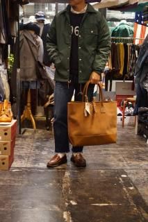HERITAGE LEATHER  Co(إƥ쥶ѥˡ)  ɥ쥶ȡȡХåꥫ
ɣƥ쥶/ʥХ饤ȥ֥饦