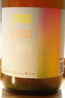Tobetsu Seven’s Brewing　CITRUS & BERRIES BREW 750ml
