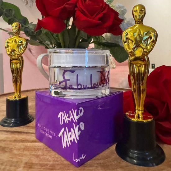 TAKAKOバースデー感謝祭50％OFF半額！待望の若返り美容クリーム