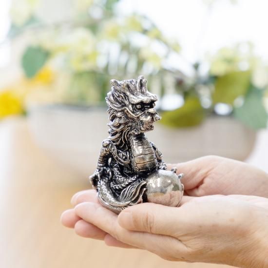 薩摩錫器 龍-SHINWA置物イブシ加工<薩摩錫器工芸館 薩摩錫器 龍-SHINWA置物イブシ加工<薩摩錫器工芸館