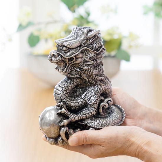 薩摩錫器 龍-SATSUMA置物黒漆加工(台付)<薩摩錫器工芸館 薩摩錫器 龍-SATSUMA置物黒漆加工(台付)<薩摩錫器工芸館