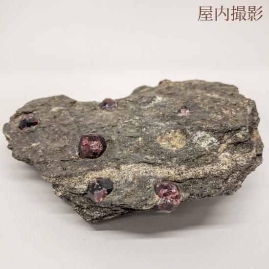 ガーネット 母岩付き 3kg