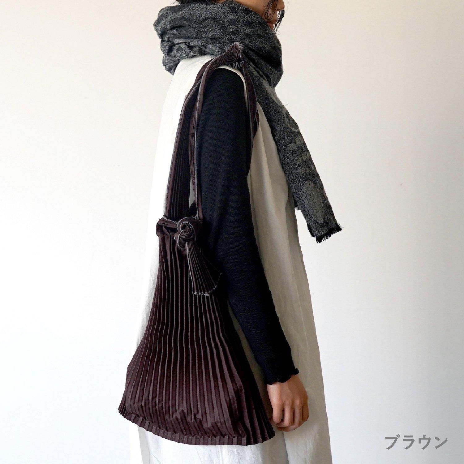 PLECO TATE-PLEATS】毎日持ち歩きたくなる、優しいエコバッグ