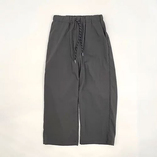 MOUN TENstretch nylon wide straight pants125140ˡ2022SS