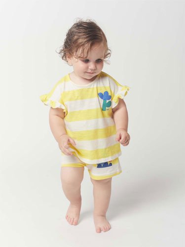 <img class='new_mark_img1' src='https://img.shop-pro.jp/img/new/icons20.gif' style='border:none;display:inline;margin:0px;padding:0px;width:auto;' />30%OFF【BOBO CHOSES】SHORTS（イエローストライプ）　2023SS