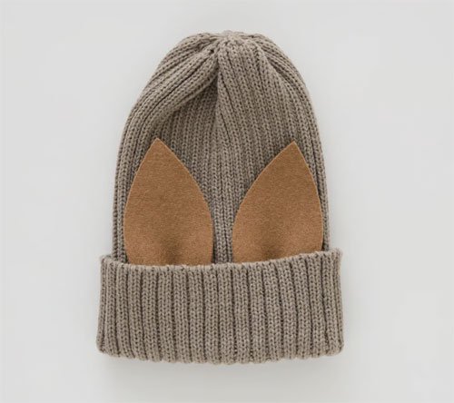 <img class='new_mark_img1' src='https://img.shop-pro.jp/img/new/icons13.gif' style='border:none;display:inline;margin:0px;padding:0px;width:auto;' />eLfinFolk Beast beanie (M) beige   2024AW