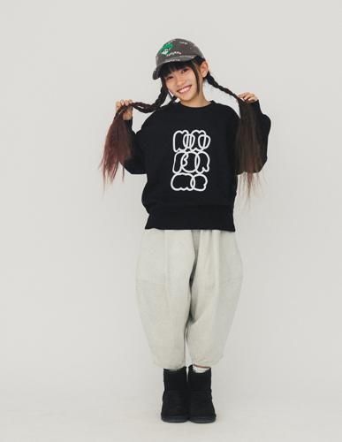 <img class='new_mark_img1' src='https://img.shop-pro.jp/img/new/icons14.gif' style='border:none;display:inline;margin:0px;padding:0px;width:auto;' />【nunuforme】 モクモクロゴプリントSweatshirt (1~2)Black 2025AW
