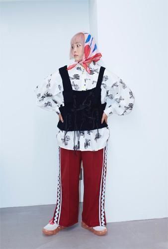 <img class='new_mark_img1' src='https://img.shop-pro.jp/img/new/icons14.gif' style='border:none;display:inline;margin:0px;padding:0px;width:auto;' />【frankygrow】  KNIT VEST (BK)1 2025AW