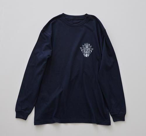 <img class='new_mark_img1' src='https://img.shop-pro.jp/img/new/icons14.gif' style='border:none;display:inline;margin:0px;padding:0px;width:auto;' />【eLfinFolk】 unisex The DARK HAND L/S Tee (F) navy 2025AW