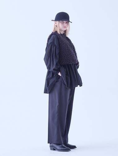 <img class='new_mark_img1' src='https://img.shop-pro.jp/img/new/icons14.gif' style='border:none;display:inline;margin:0px;padding:0px;width:auto;' />eLfinFolk  womens Center Pressed Pants SM)black2025AW
