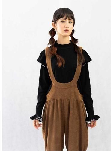 <img class='new_mark_img1' src='https://img.shop-pro.jp/img/new/icons14.gif' style='border:none;display:inline;margin:0px;padding:0px;width:auto;' />KoqueLiko Chisa tops (F)black   2025AW