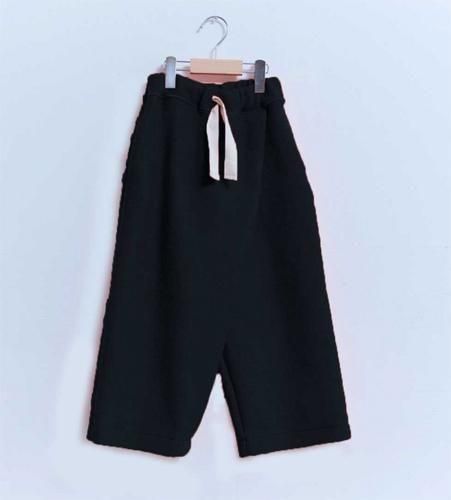 <img class='new_mark_img1' src='https://img.shop-pro.jp/img/new/icons14.gif' style='border:none;display:inline;margin:0px;padding:0px;width:auto;' />ZoZIO Hiro pants (F)black2025AW