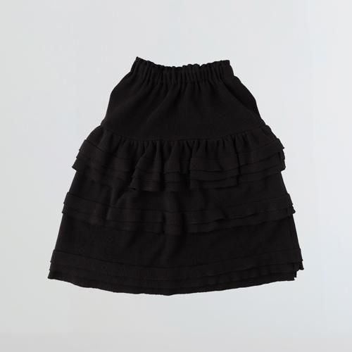 <img class='new_mark_img1' src='https://img.shop-pro.jp/img/new/icons14.gif' style='border:none;display:inline;margin:0px;padding:0px;width:auto;' />folk madeۡVillage ruffle long skirt F)BLACK 2025AW
