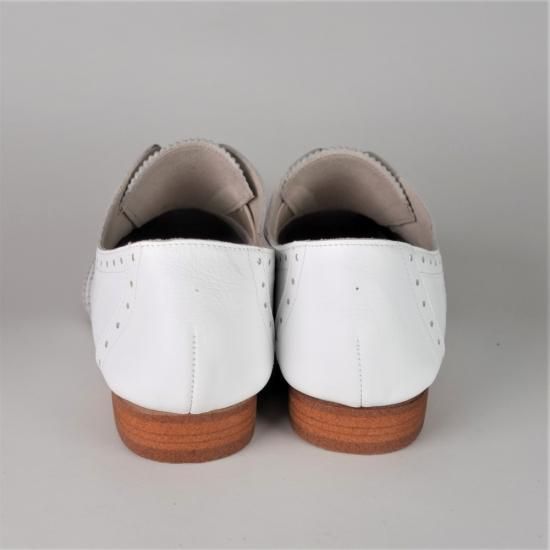 SALE 残りわずか】9073 メダリオンマニッシュシューズ￥17,600