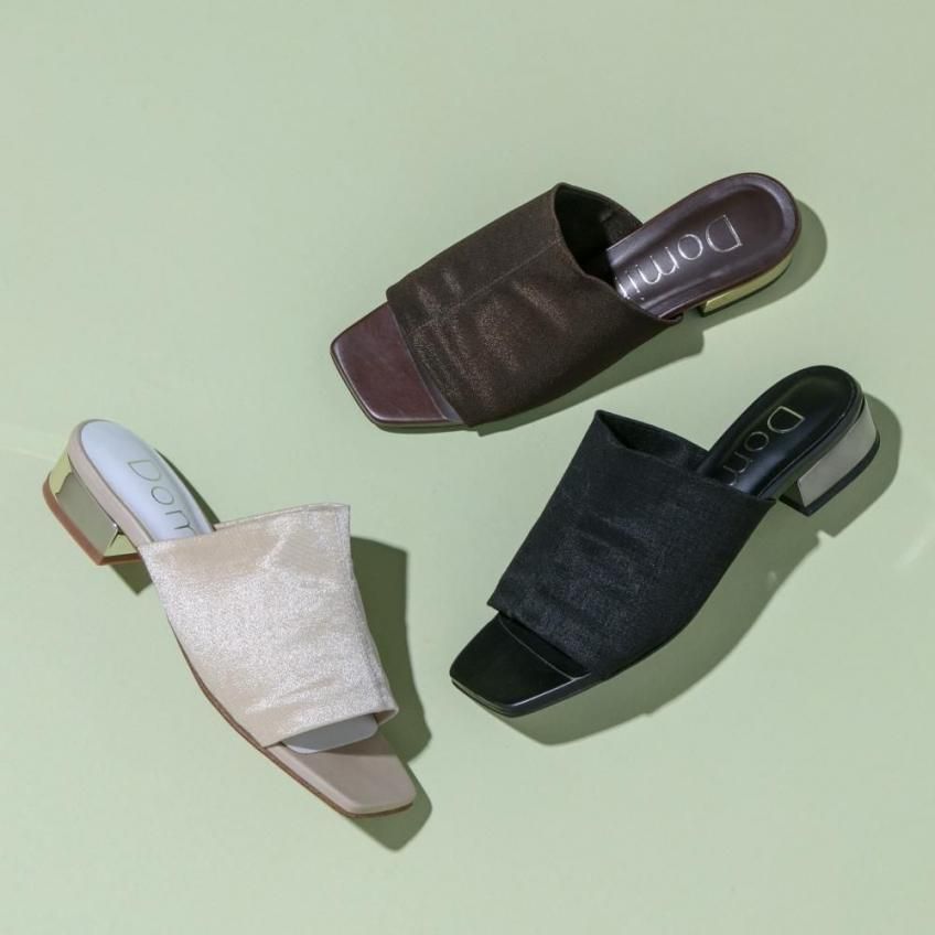 santoni サントーニ パール付きサンダル でかい santoni サントーニ パール付きサンダル でかい