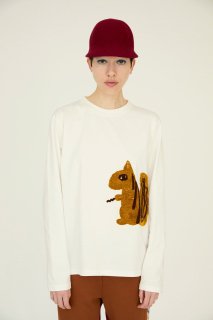 SQUIRREL EMBROIDERY T-SHIRT