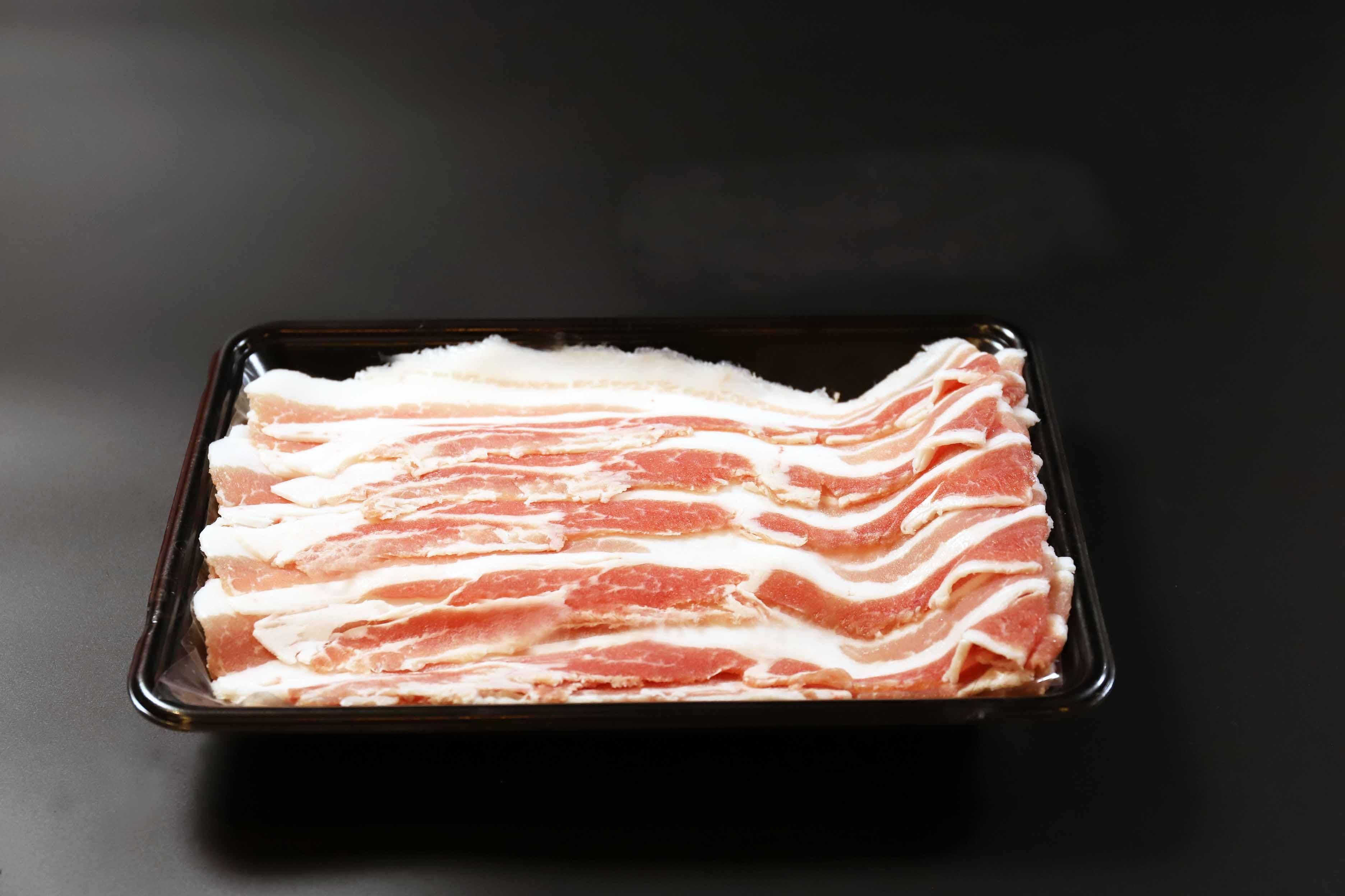 黒豚バラ肉800グラム