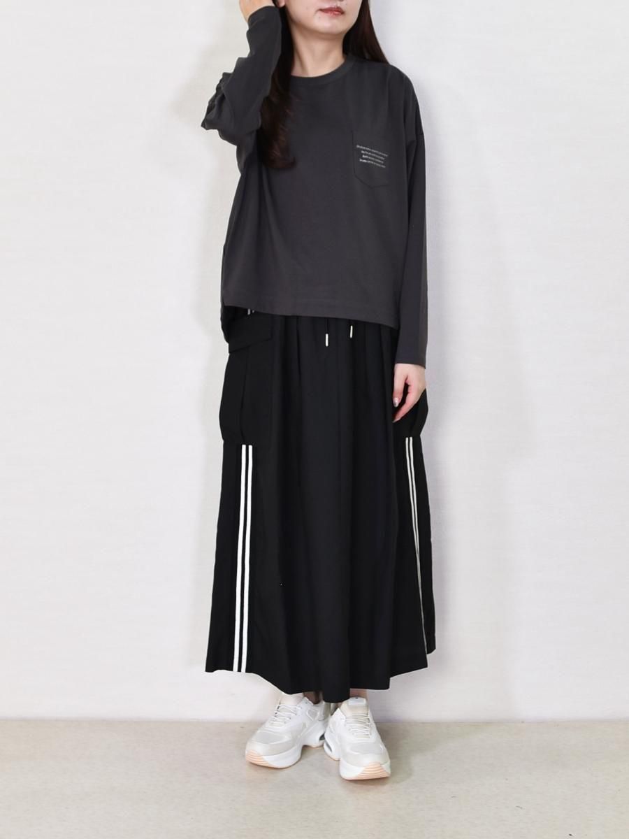 ayane (新品)ロゴロンT ホワイト　12,980円 ayane (新品)ロゴロンT ホワイト 12,980円 - メルカリ