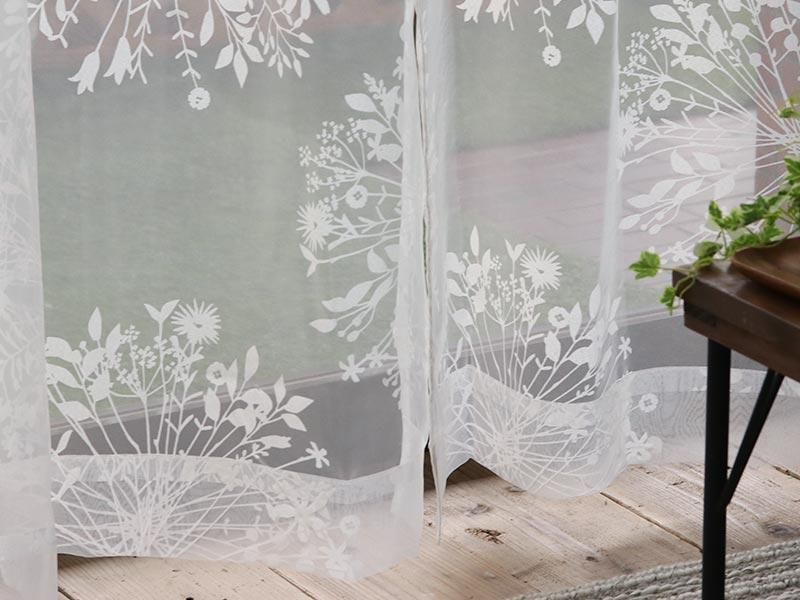 円形の花柄がオシャレにお部屋を演出！洗える日本製レースカーテン