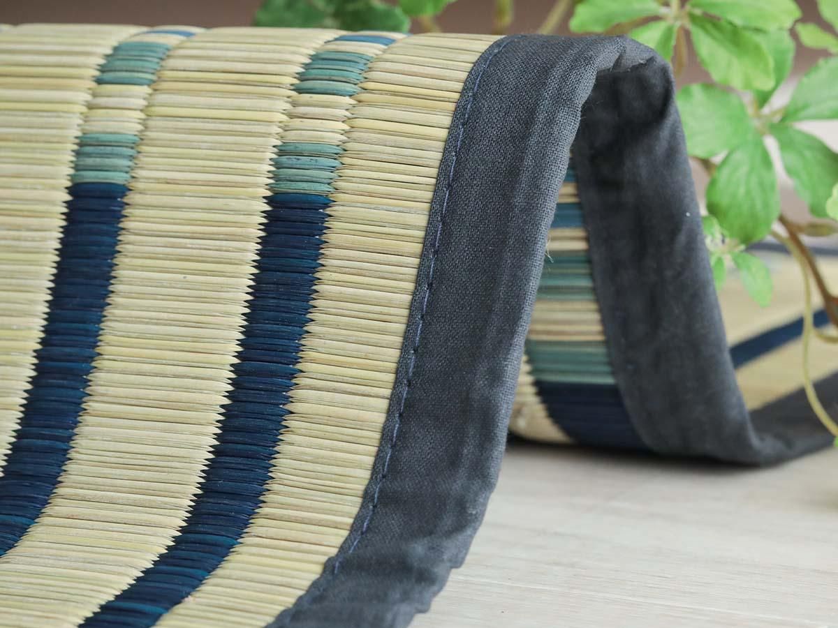 天然い草100％。掛川織の柄上敷き『衣津弥(いつみ) ブルー』 江戸間2