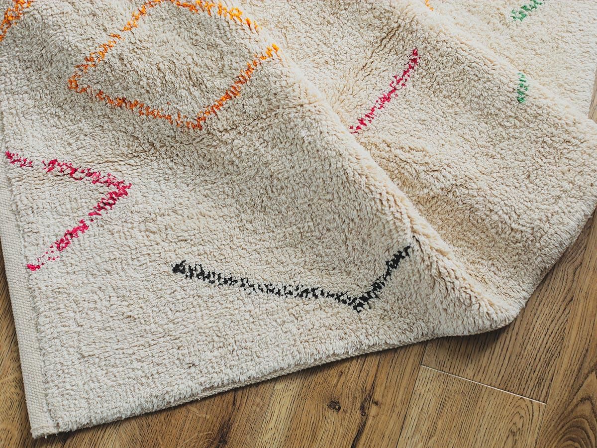 ナチュラルレイヤード】マルチカラー柄でどんなインテリアにも