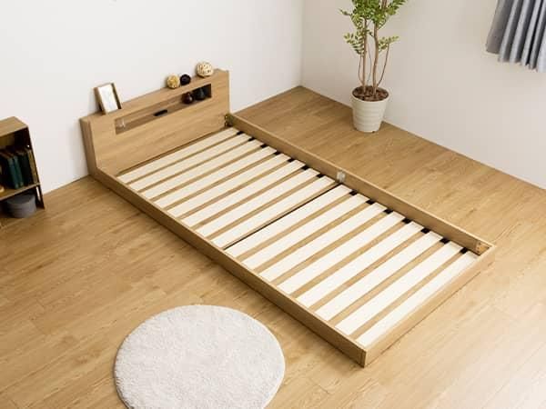 おしゃれでお部屋が広く見えるローベッド。ナチュラルな木目模様 おしゃれでお部屋が広く見えるローベッド。ナチュラルな木目模様