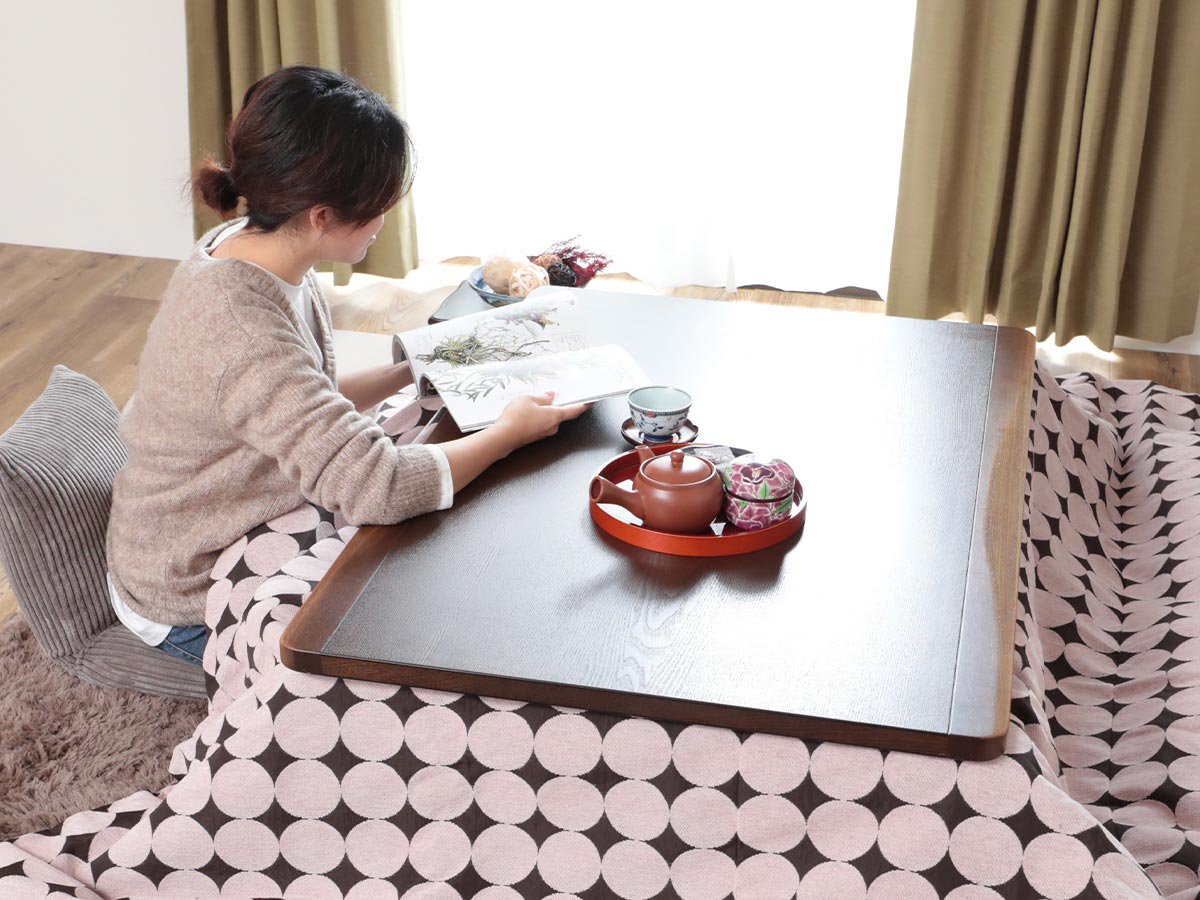 aテーブルランナー・おしゃれ・刺繍・タッセル付き・高級