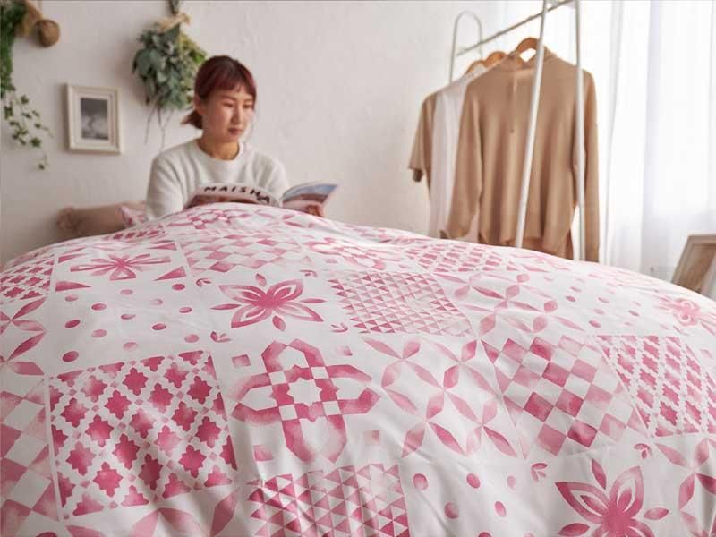 洗える！パッチワーク風にちりばめた幾何学模様がかわいい 布団カバー3点