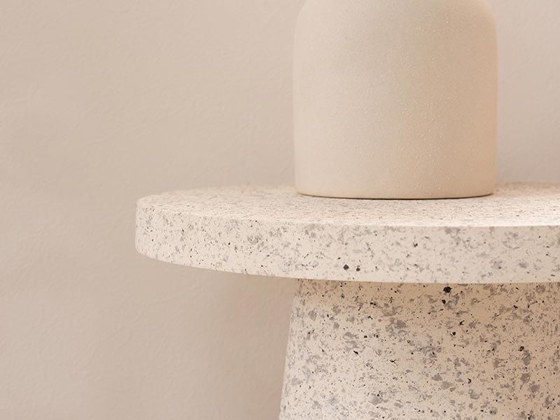 石の様な模様を施したテラゾー柄デザイン。オーソドックスでシンプルな