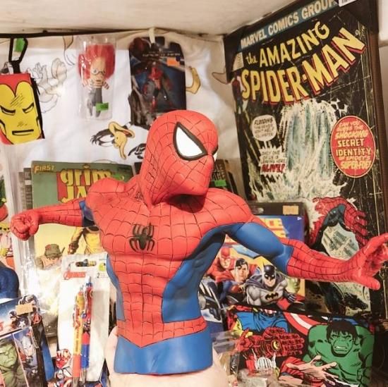 スパイダーマン ヒーローbig Bank ポーズ 貯金箱 スパイダーマン ヒーローbig Bank ポーズ 貯金箱