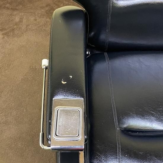 完売【中古】タカラベルモント 理容椅子『PRO STAFF（プロスタッフ