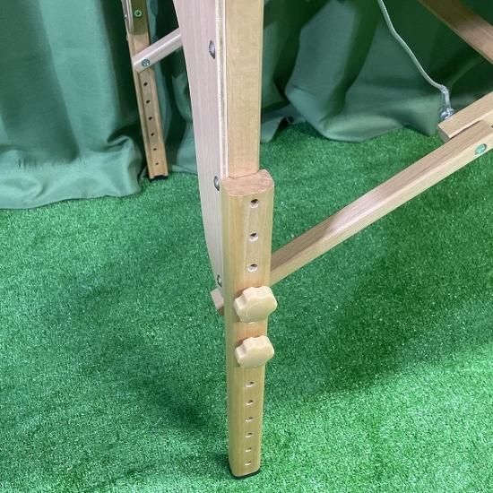 完売【中古】ベッド 『軽量折りたたみマッサージベッド (木製 完売【中古】ベッド 『軽量折りたたみマッサージベッド (木製