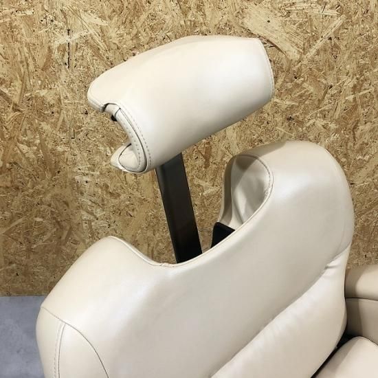 中古】タカラベルモント 多機能チェア『LUAR(ルアール)』美容 中古】タカラベルモント 多機能チェア『LUAR(ルアール)』美容