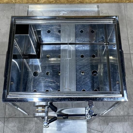 完売【中古】日鈑工業 タオル蒸し器『タオルスチーマー 完売【中古】日鈑工業 タオル蒸し器『タオルスチーマー