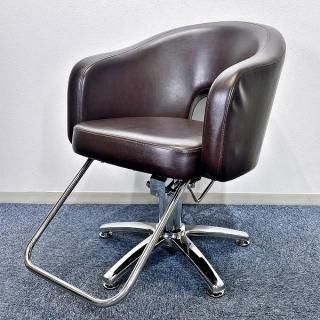 スタイリングチェア新品未使用 スタイリングチェア | タカラベルモント