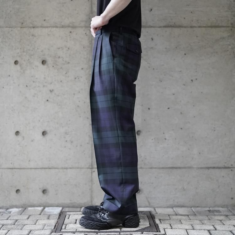 MARKAWARE setup Plaid slacks