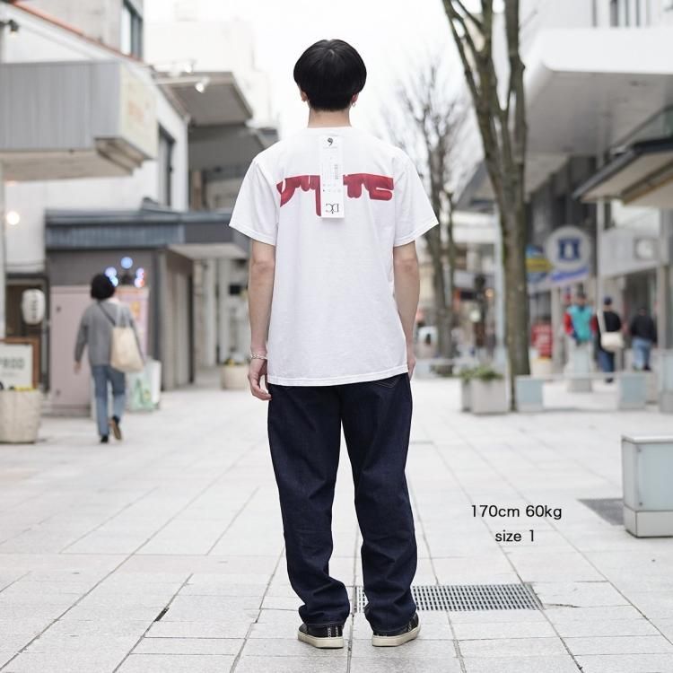 don't care tシャツ aespa カリナ着用