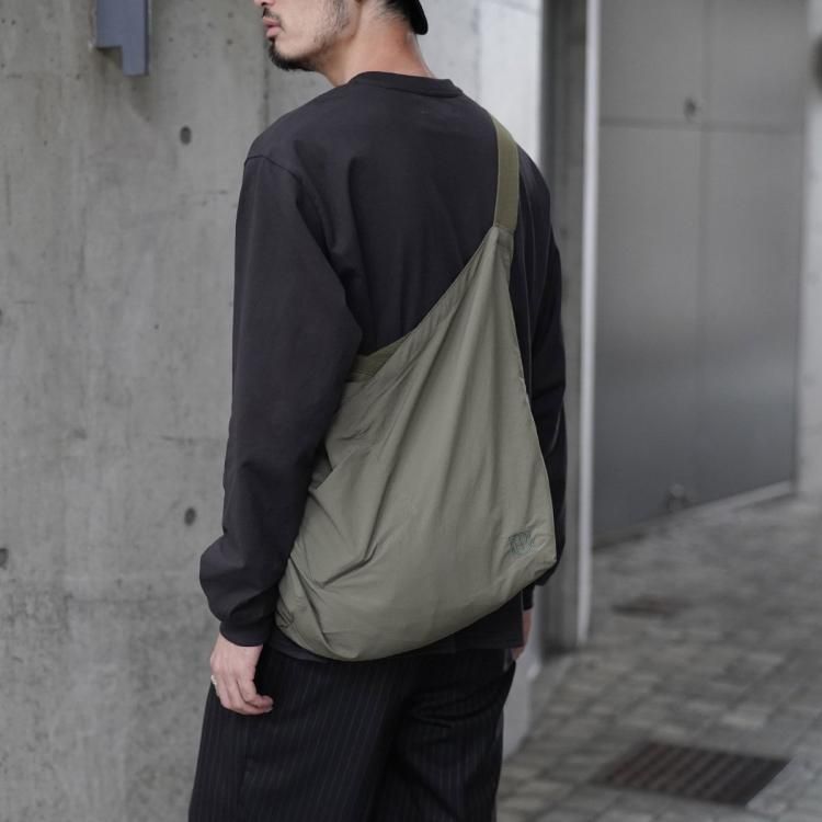 ホーボー hobo 24aw アズマショルダーバッグ AZUMA SHOULDER BAG ホーボー hobo 24aw アズマショルダーバッグ AZUMA SHOULDER BAG