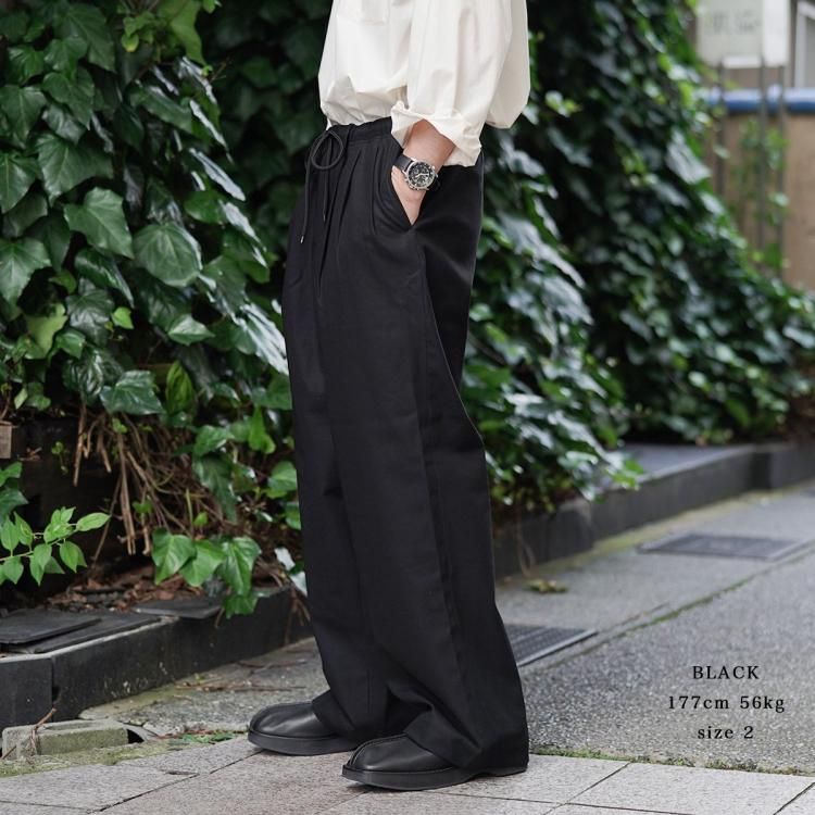 マーカウェア MARKAWARE 24ss トリプルプリーテッドイージー マーカウェア MARKAWARE 24ss トリプルプリーテッドイージー